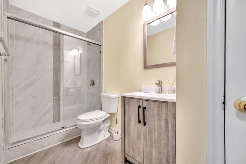 Cozy 2 Bedroom Pineville-matthews Duplex Sleeps 8 Casa vacanze