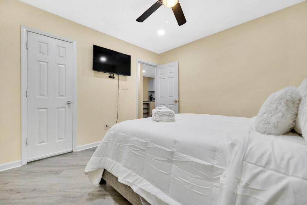 Cozy 2 Bedroom Pineville-matthews Duplex Sleeps 8 Casa vacanze Charlotte